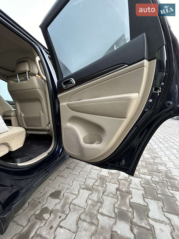 Внедорожник / Кроссовер Jeep Grand Cherokee 2017 в Каменец-Подольском фото 8 Внедорожник / Кроссовер Jeep Grand Cherokee 2017 в Каменец-Подольском
