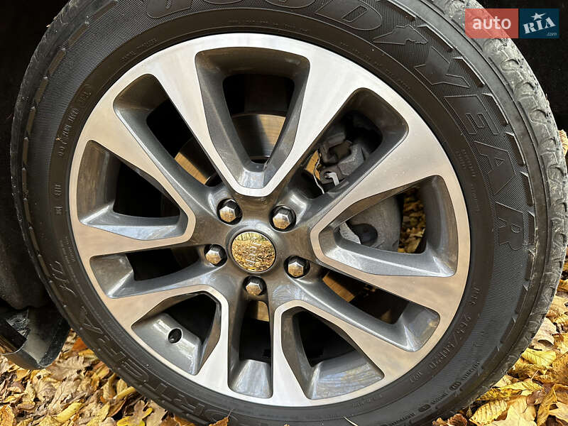 Внедорожник / Кроссовер Jeep Grand Cherokee 2017 в Ивано-Франковске фото 18 Внедорожник / Кроссовер Jeep Grand Cherokee 2017 в Ивано-Франковске