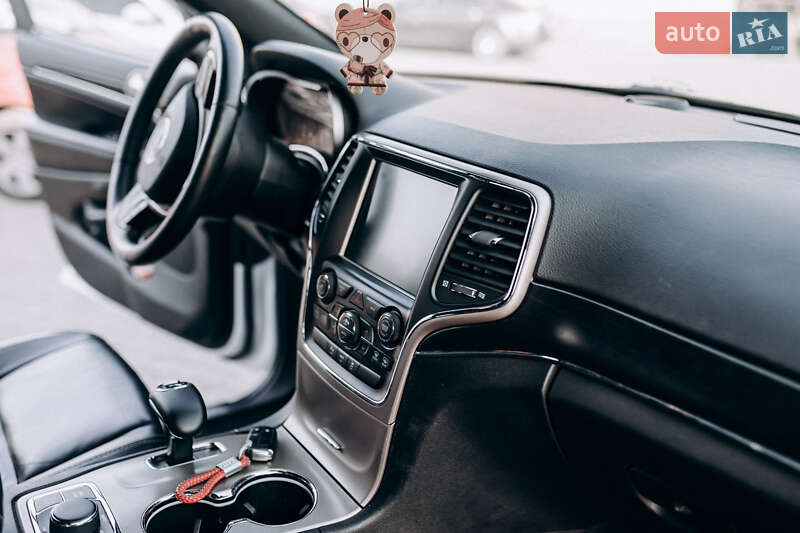 Внедорожник / Кроссовер Jeep Grand Cherokee 2014 в Тернополе фото 15 Внедорожник / Кроссовер Jeep Grand Cherokee 2014 в Тернополе