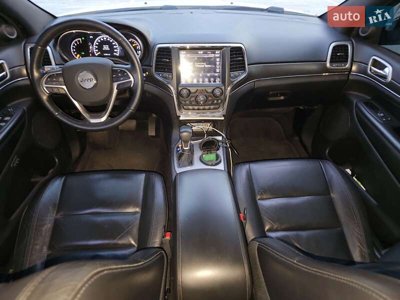 Внедорожник / Кроссовер Jeep Grand Cherokee 2017 в Киеве