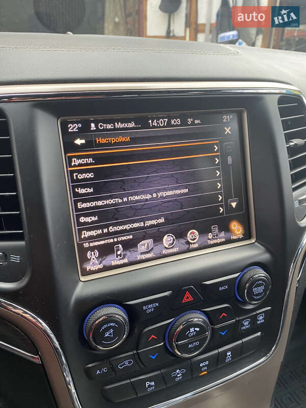 Внедорожник / Кроссовер Jeep Grand Cherokee 2014 в Чернигове