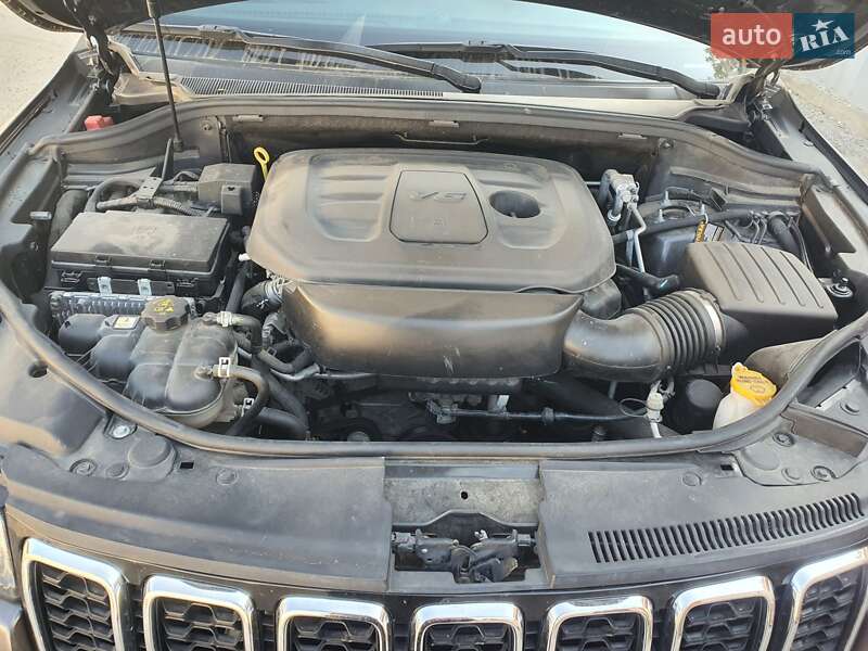 Внедорожник / Кроссовер Jeep Grand Cherokee 2020 в Одессе