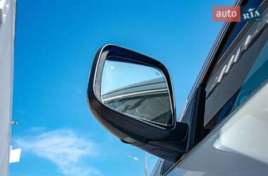 Внедорожник / Кроссовер Jeep Grand Cherokee 2014 в Киеве