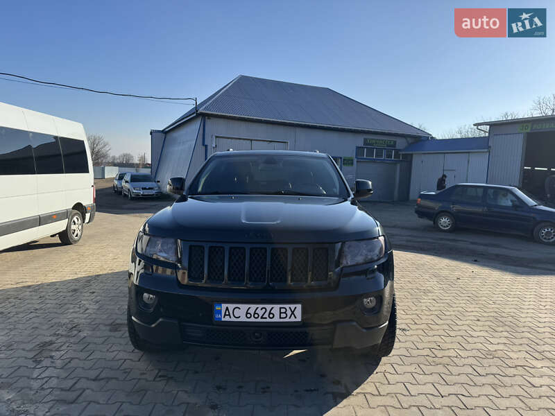 Внедорожник / Кроссовер Jeep Grand Cherokee 2012 в Горохове