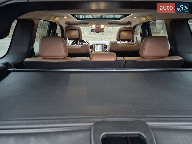 Внедорожник / Кроссовер Jeep Grand Cherokee 2016 в Полтаве