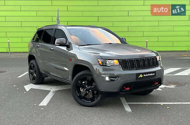 Внедорожник / Кроссовер Jeep Grand Cherokee 2020 в 