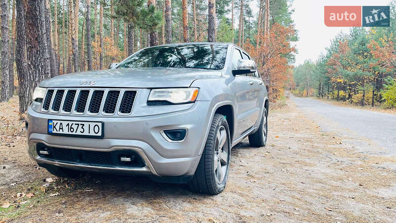 Внедорожник / Кроссовер Jeep Grand Cherokee 2013 в Киеве