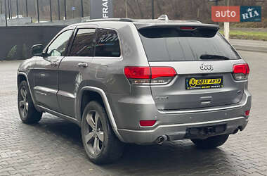 Внедорожник / Кроссовер Jeep Grand Cherokee 2015 в Черновцах