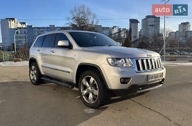 Позашляховик / Кросовер Jeep Grand Cherokee 2011 в Києві