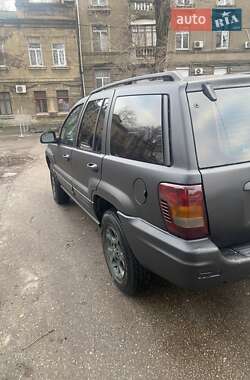 Позашляховик / Кросовер Jeep Grand Cherokee 2004 в Одесі