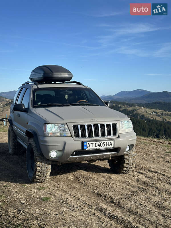 Внедорожник / Кроссовер Jeep Grand Cherokee 2003 в Полянице