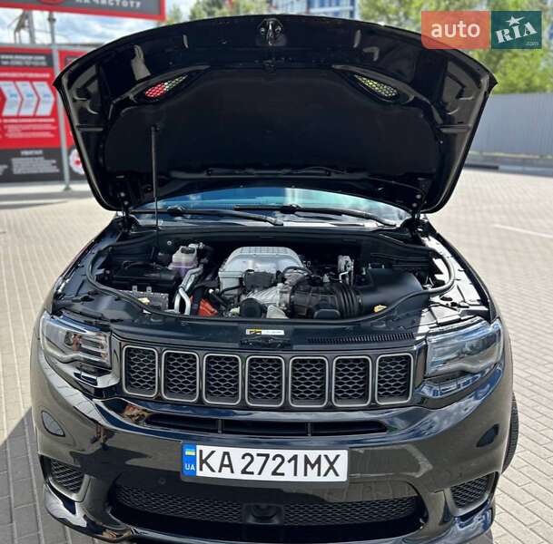 Позашляховик / Кросовер Jeep Grand Cherokee 2020 в Києві