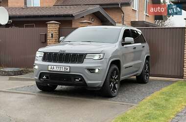 Позашляховик / Кросовер Jeep Grand Cherokee 2017 в Києві