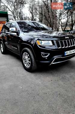 Позашляховик / Кросовер Jeep Grand Cherokee 2015 в Харкові