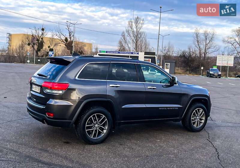 Внедорожник / Кроссовер Jeep Grand Cherokee 2016 в Киеве фото 4 Внедорожник / Кроссовер Jeep Grand Cherokee 2016 в Киеве