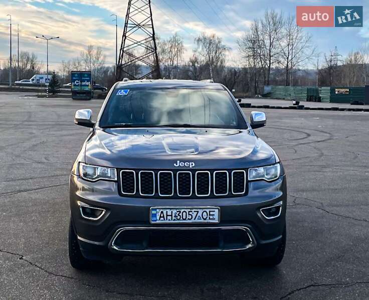 Jeep Grand Cherokee 2016
