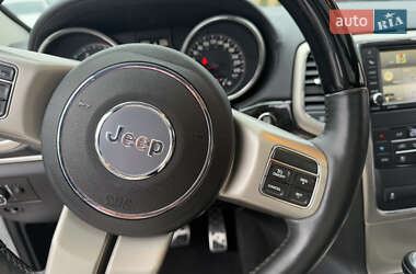 Внедорожник / Кроссовер Jeep Grand Cherokee 2012 в Харькове