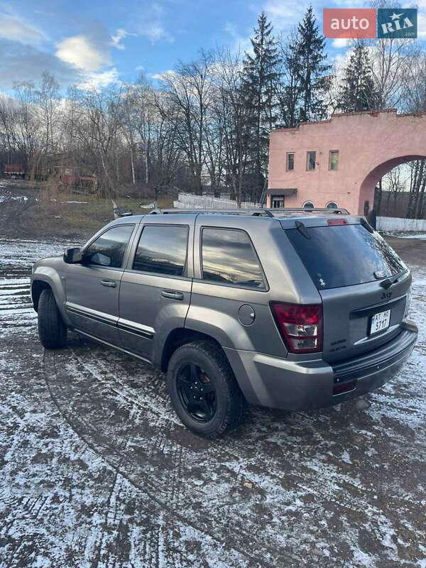Внедорожник / Кроссовер Jeep Grand Cherokee 2005 в Коломые