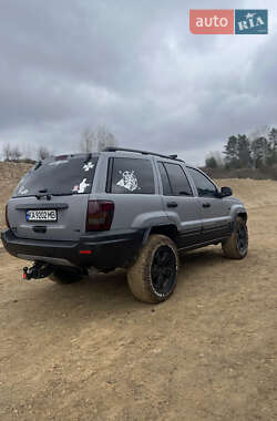 Внедорожник / Кроссовер Jeep Grand Cherokee 2000 в Киеве