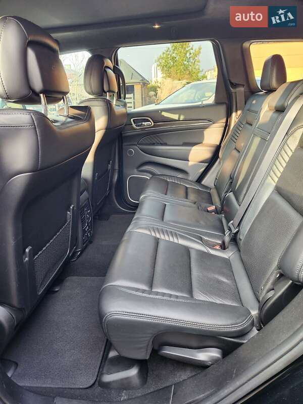 Позашляховик / Кросовер Jeep Grand Cherokee 2020 в Києві
