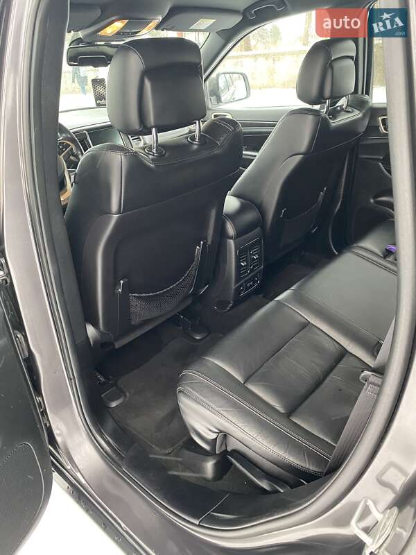 Позашляховик / Кросовер Jeep Grand Cherokee 2013 в Хмельницькому фото 23 Позашляховик / Кросовер Jeep Grand Cherokee 2013 в Хмельницькому