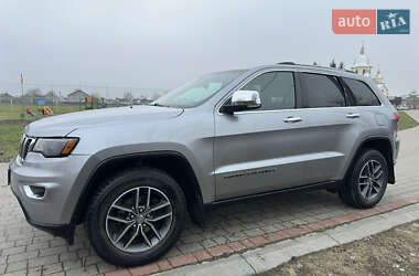 Позашляховик / Кросовер Jeep Grand Cherokee 2017 в Львові