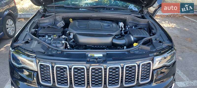 Внедорожник / Кроссовер Jeep Grand Cherokee 2020 в Черкассах
