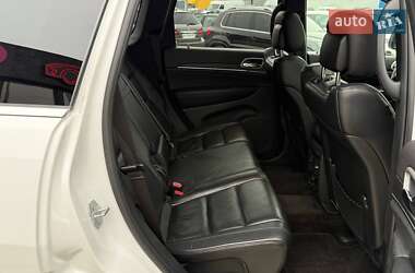 Внедорожник / Кроссовер Jeep Grand Cherokee 2018 в 