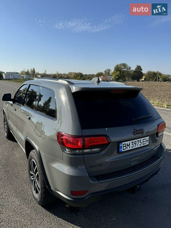 Внедорожник / Кроссовер Jeep Grand Cherokee 2020 в Киеве