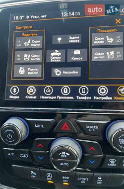 Внедорожник / Кроссовер Jeep Grand Cherokee 2018 в 