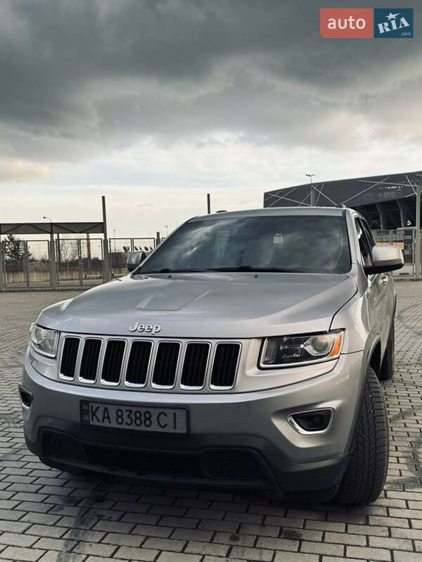 Позашляховик / Кросовер Jeep Grand Cherokee 2013 в Львові