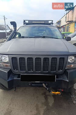 Внедорожник / Кроссовер Jeep Grand Cherokee 2003 в Киеве