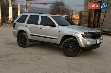 Внедорожник / Кроссовер Jeep Grand Cherokee 2006 в Черновцах