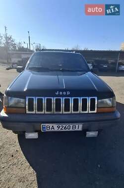 Внедорожник / Кроссовер Jeep Grand Cherokee 1995 в Дружковке
