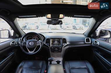Внедорожник / Кроссовер Jeep Grand Cherokee 2013 в 