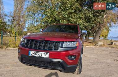 Внедорожник / Кроссовер Jeep Grand Cherokee 2015 в 