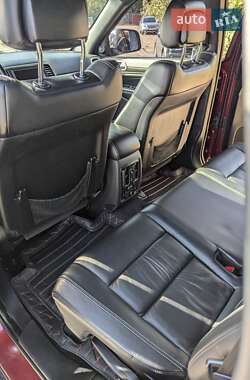 Внедорожник / Кроссовер Jeep Grand Cherokee 2015 в 