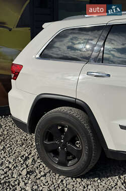 Внедорожник / Кроссовер Jeep Grand Cherokee 2012 в Стрые