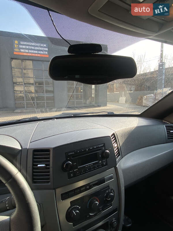 Позашляховик / Кросовер Jeep Grand Cherokee 2006 в Калуші фото 14 Позашляховик / Кросовер Jeep Grand Cherokee 2006 в Калуші