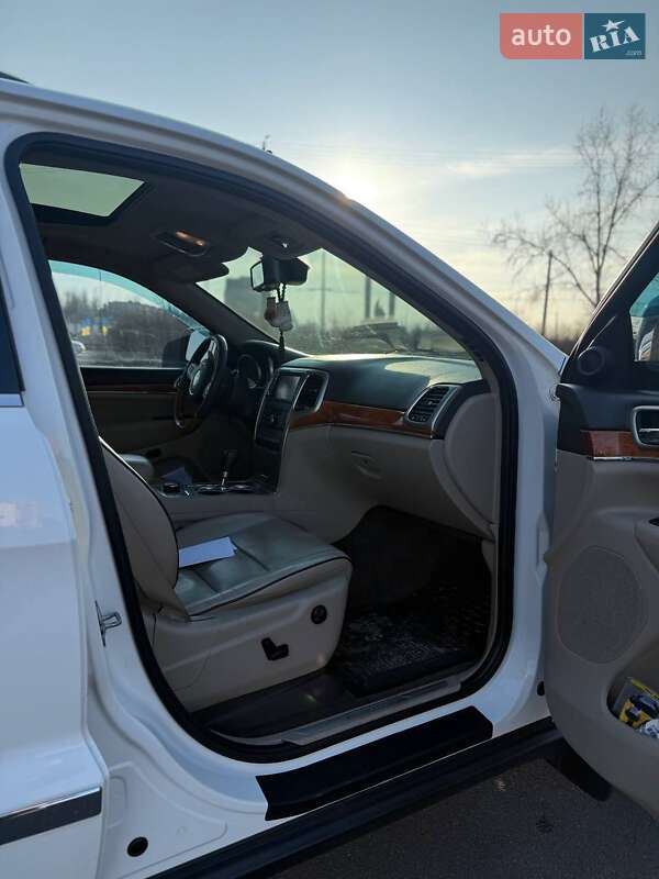 Внедорожник / Кроссовер Jeep Grand Cherokee 2011 в Кривом Роге фото 28 Внедорожник / Кроссовер Jeep Grand Cherokee 2011 в Кривом Роге