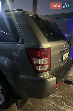 Позашляховик / Кросовер Jeep Grand Cherokee 2006 в Львові