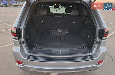Внедорожник / Кроссовер Jeep Grand Cherokee 2020 в Кривом Роге