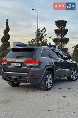 Внедорожник / Кроссовер Jeep Grand Cherokee 2013 в 