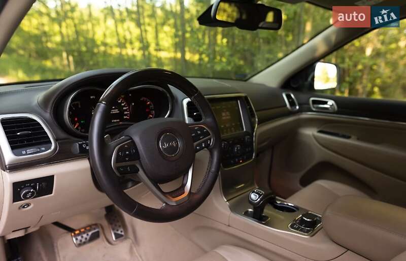 Внедорожник / Кроссовер Jeep Grand Cherokee 2014 в Львове