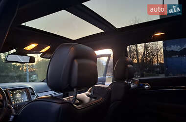 Внедорожник / Кроссовер Jeep Grand Cherokee 2014 в 