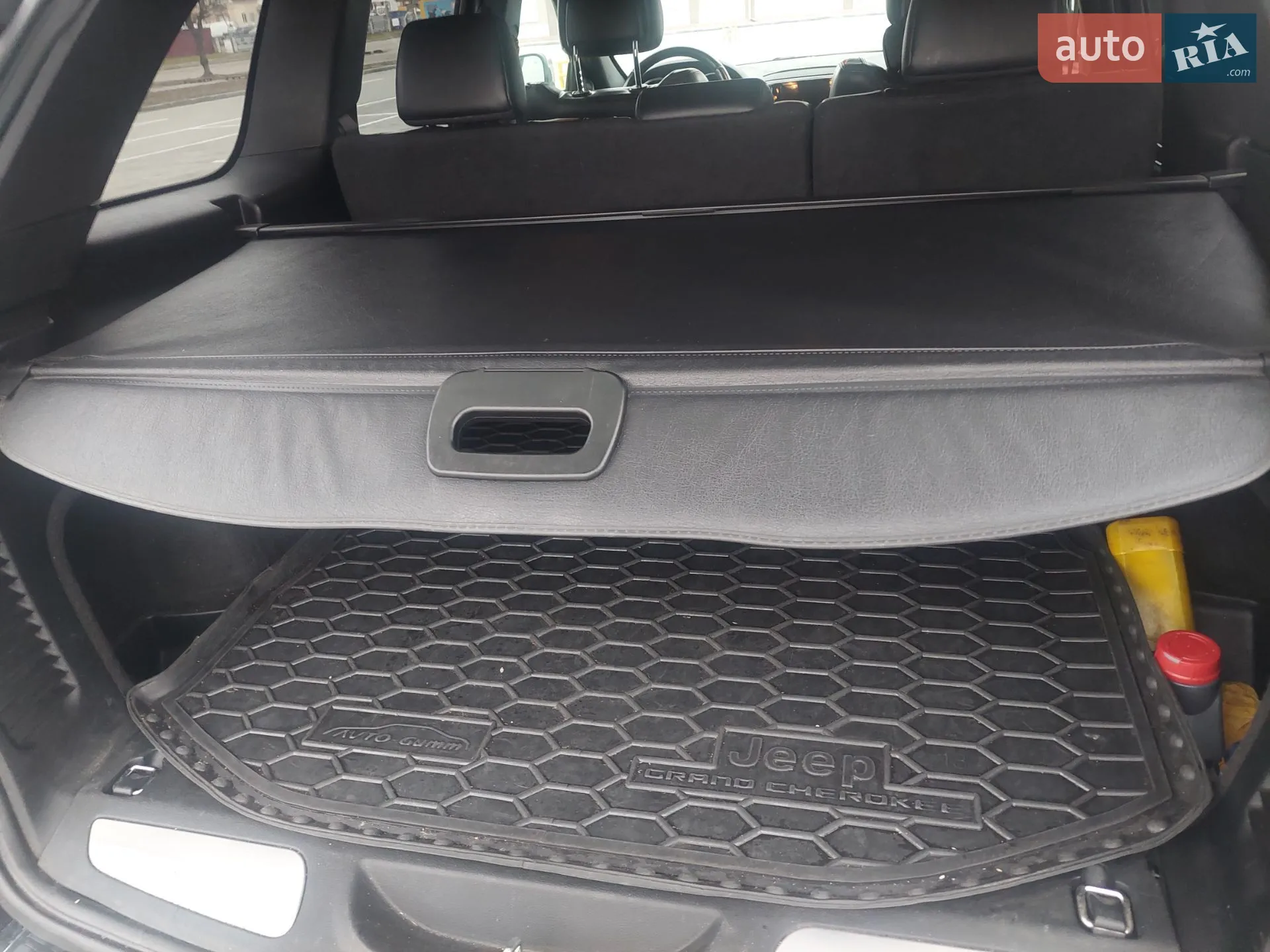 2019 Jeep Grand Cherokee - мініатюра 23