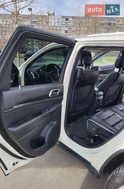 Позашляховик / Кросовер Jeep Grand Cherokee 2012 в 