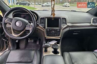 Позашляховик / Кросовер Jeep Grand Cherokee 2014 в 