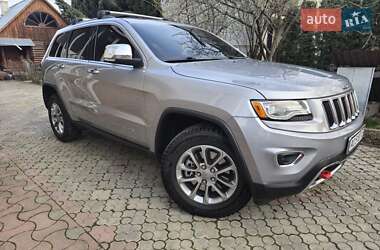 Внедорожник / Кроссовер Jeep Grand Cherokee 2015 в 