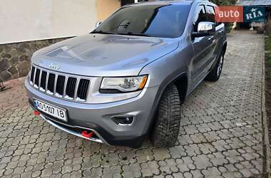 Внедорожник / Кроссовер Jeep Grand Cherokee 2015 в 